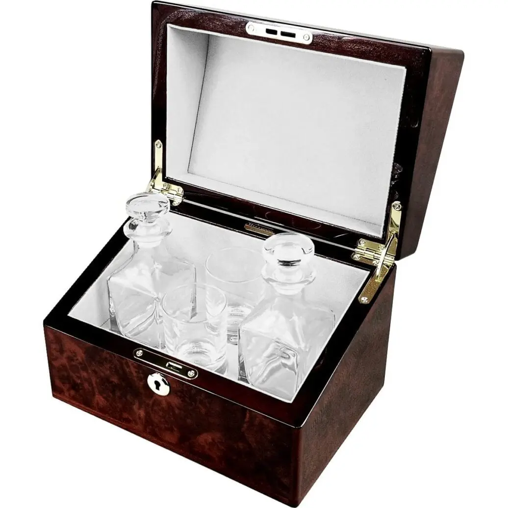 Hillwood Double Mini Decanter and Crystal Shot Glass Set in a Luxury English Burl Walnut Box. - Image 4
